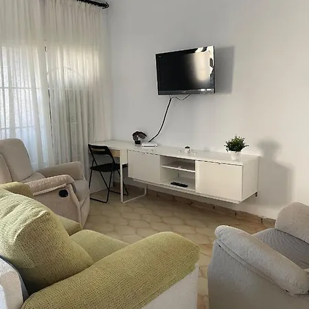 Apartmento Bellohorizonte - Arroyo De La Miel * 贝纳尔马德纳